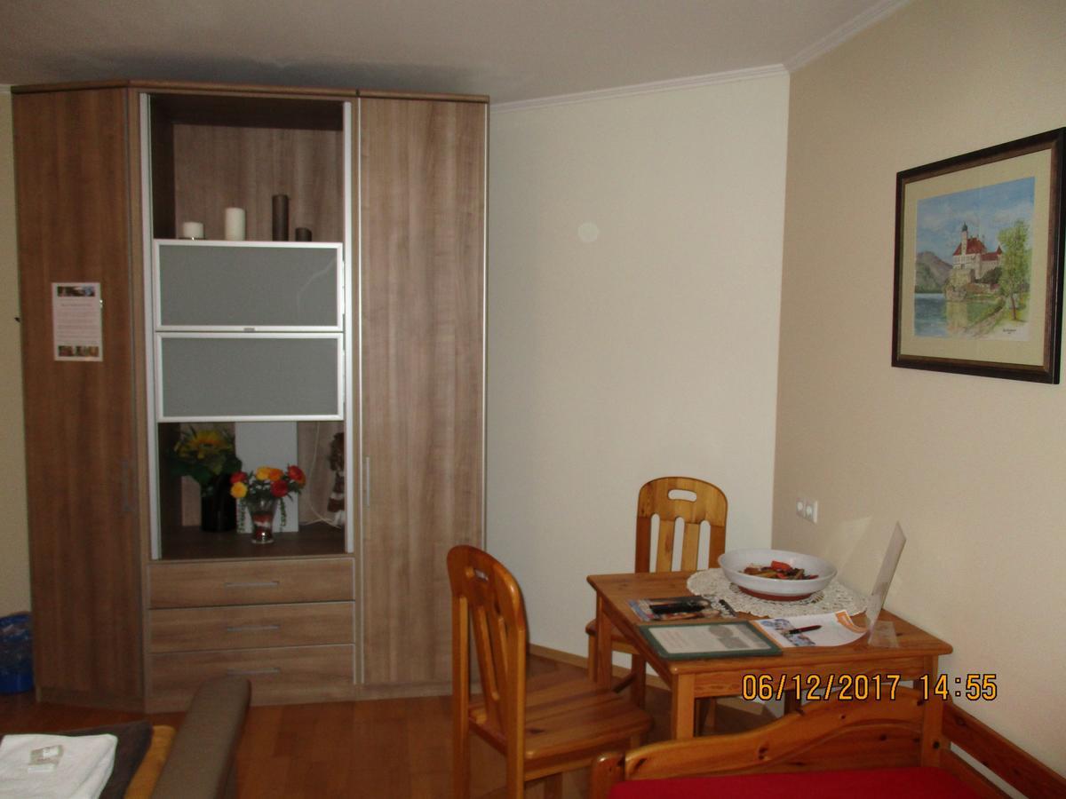 Gastehaus Zur Schonen Aussicht Bed & Breakfast Spitz an der Donau Exterior photo